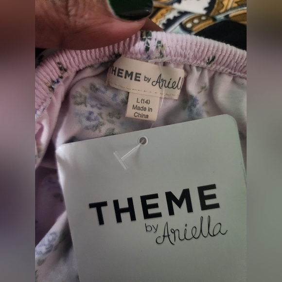 COPY - Theme by Ariella Girls Periwinkle Ditzy Floral Off-the-Shoulder Dress Si… - Picture 5 of 5